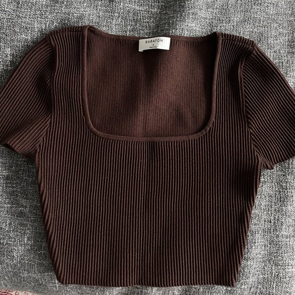 Babaton Aritzia Sculpt Knit Square Neck Crop Top - Size Small - Picture 3 of 7